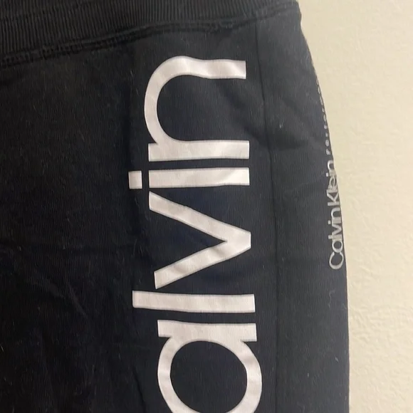 Calvin Klein Performance Joggers - Picture 5 of 10